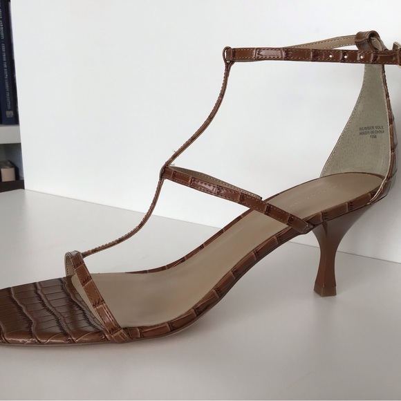 Ann Taylor Ankle Strappy Heels - Never Worn - Picture 3 of 16